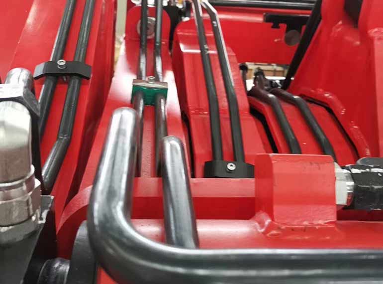 Seamless precision pipes